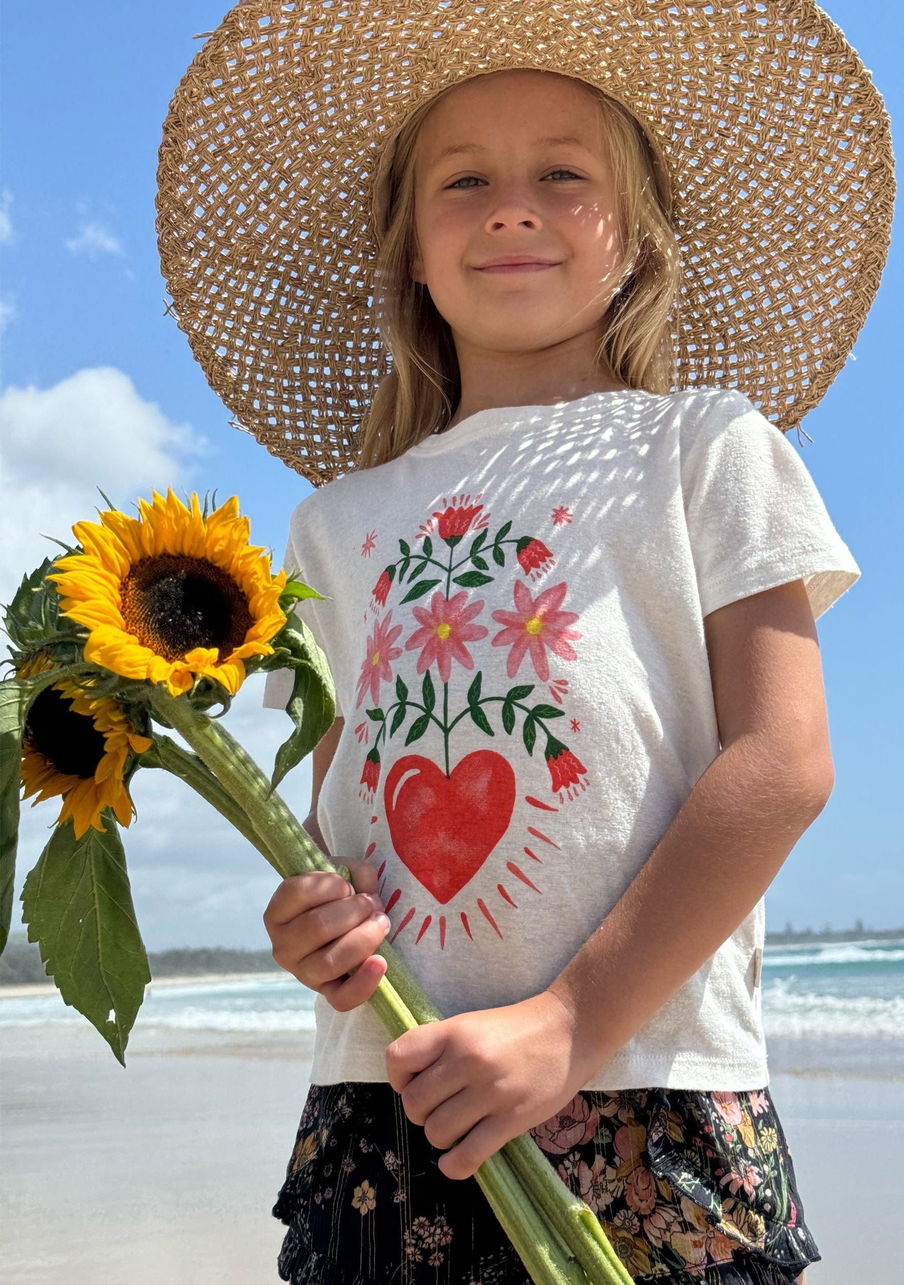 Fallen Hearts Classic Tee Off White - Auguste The Label